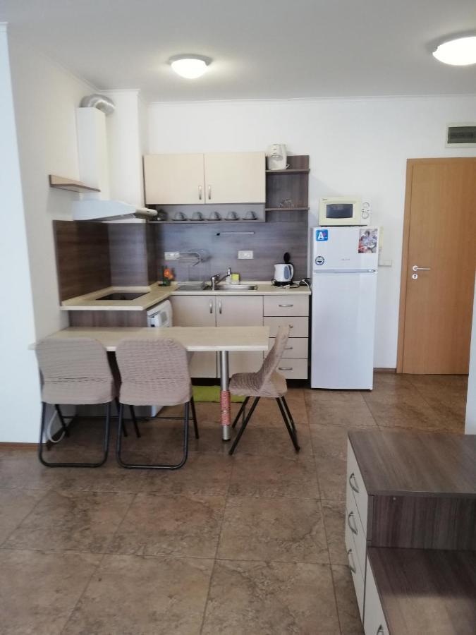 Apartamenti Zhelezovi Gmina Gmina Pomorie Zewnętrze zdjęcie